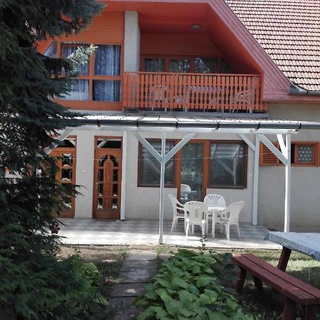 Hutter Vendeghaz Hotell Szántód Eksteriør bilde